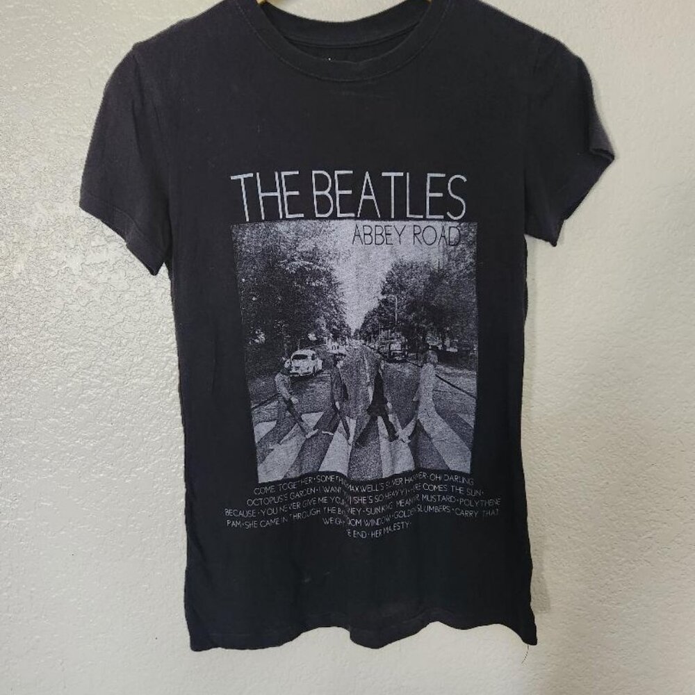 Apple Corps The Beatles Abby Road Black T-Shirt
